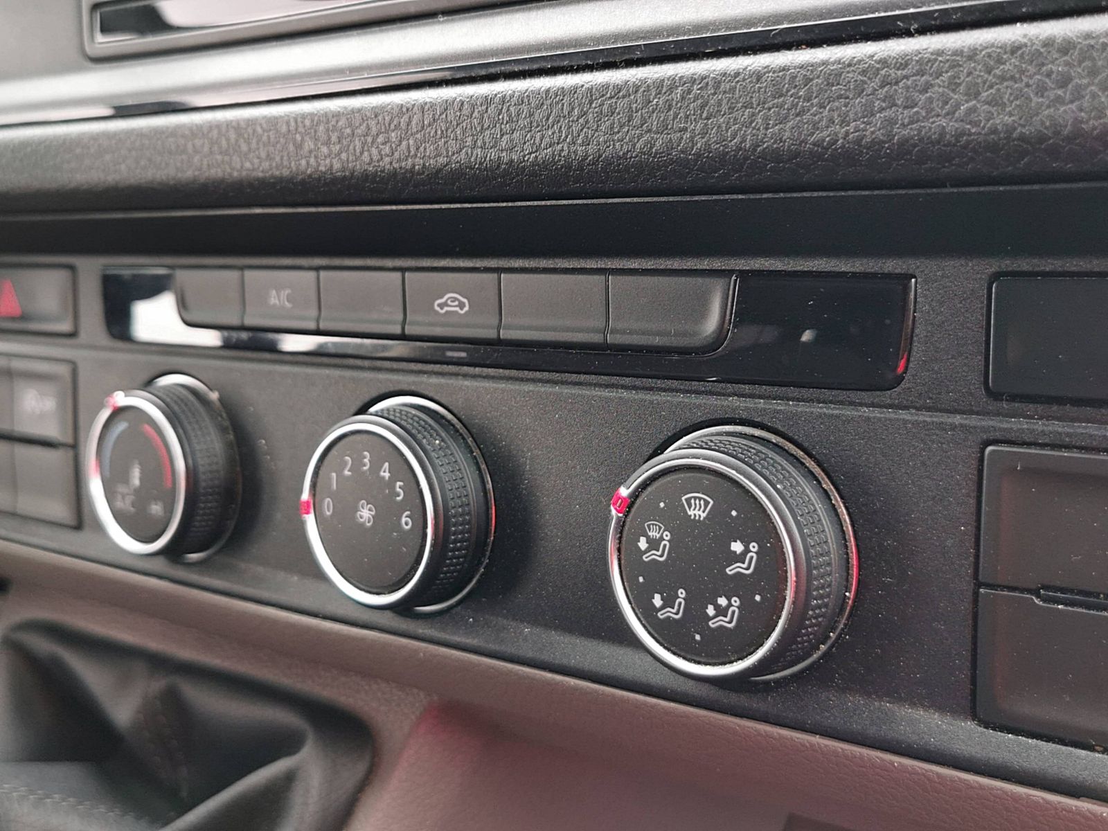 Kit de cockpit ISOCAMP® tapis thermiques magnétiques VW Crafter