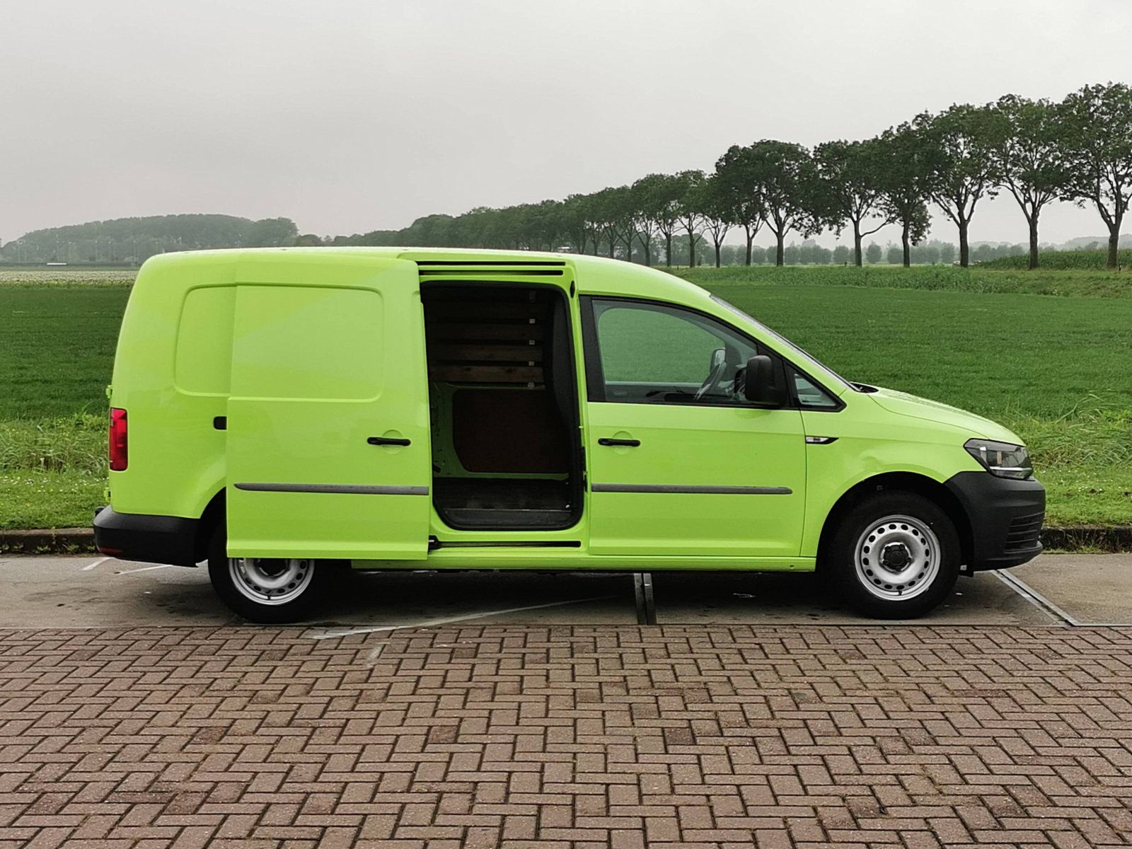 VOLKSWAGEN CADDY MAXI - Kleyn Vans