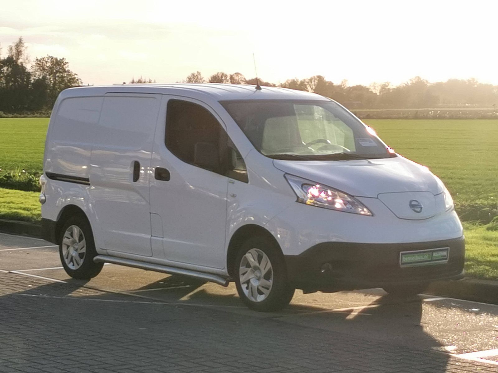 NISSAN E-NV200 - Kleyn Vans