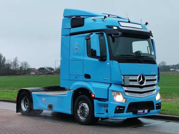 Transport Online - Twee Renault Trucks T High-trekkers voor van der Wiel  Transport