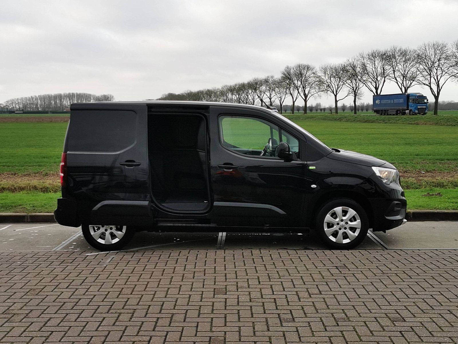 OPEL COMBO 1.6 - Kleyn Vans