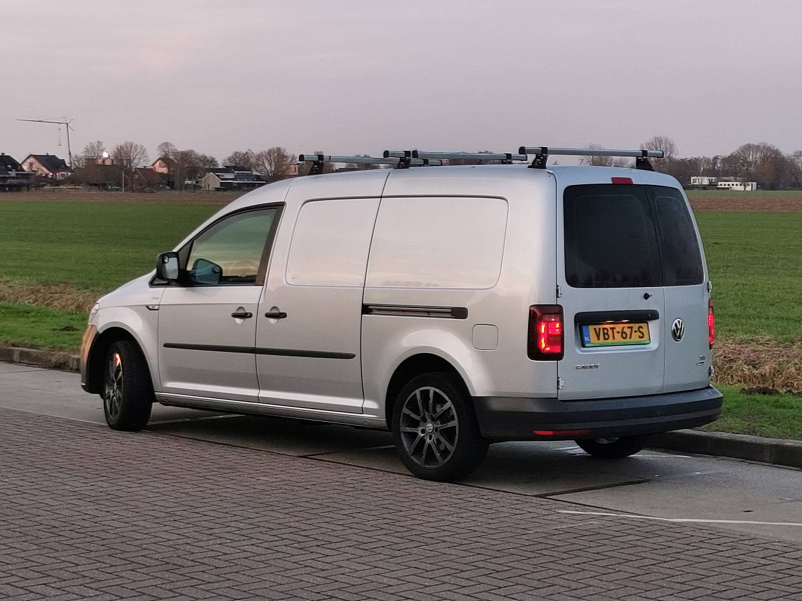 VOLKSWAGEN CADDY - Kleyn Vans