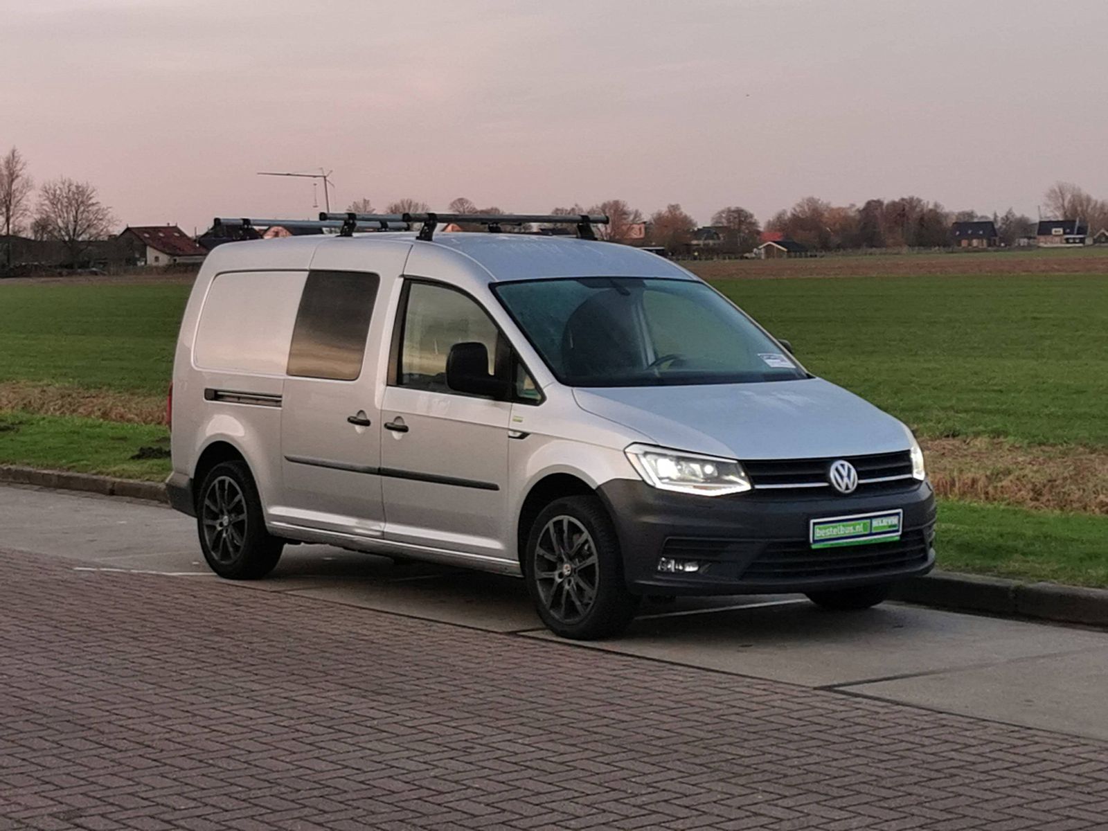 VOLKSWAGEN CADDY - Kleyn Vans