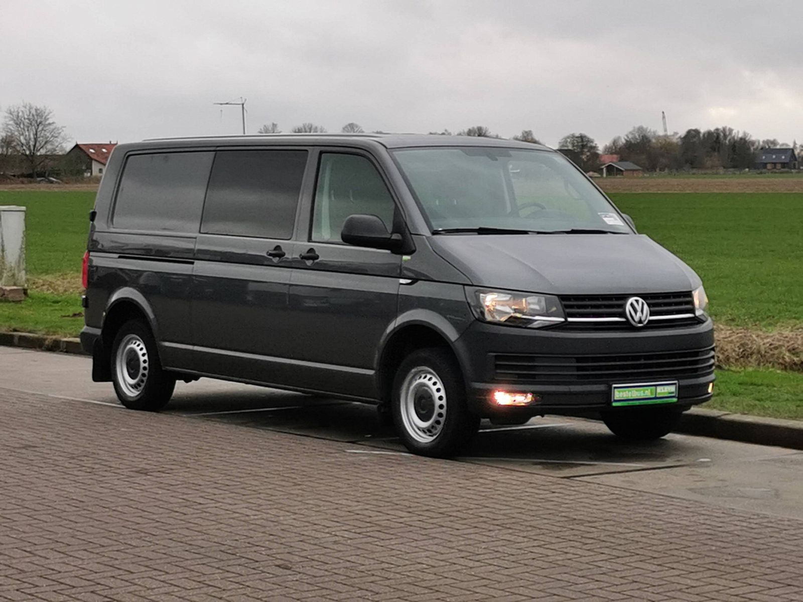 VOLKSWAGEN TRANSPORTER 2.0 TDI - Kleyn Vans