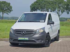 MERCEDES-BENZ - VITO 111