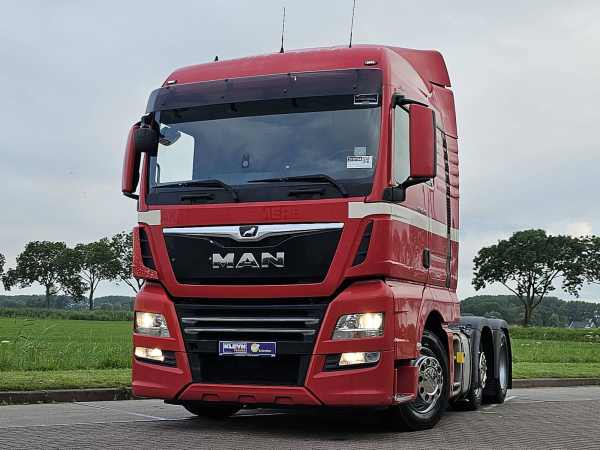 M.A.N. - 26.460 TGX XLX INTARDER 6X2-2