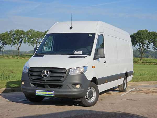 MERCEDES-BENZ - SPRINTER 317