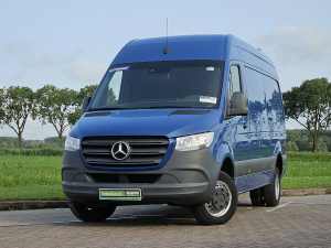 MERCEDES-BENZ - SPRINTER 516