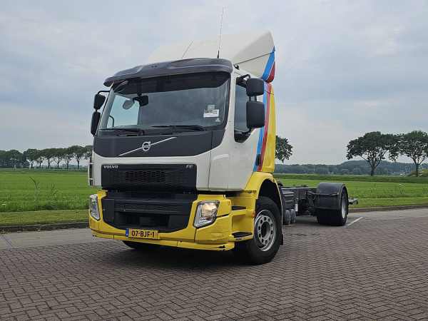 VOLVO - FE 250.18 9T FA 2T LIFT AIRCO