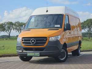 MERCEDES-BENZ - SPRINTER 516