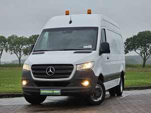 MERCEDES-BENZ - SPRINTER 516