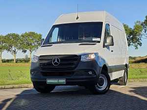 MERCEDES-BENZ - SPRINTER 319