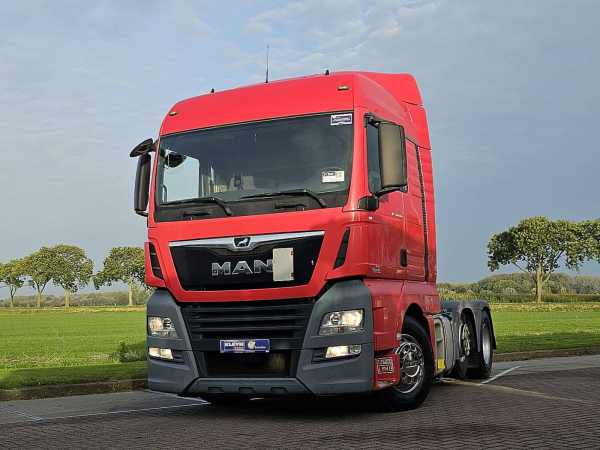 M.A.N. - 26.500 TGX XLX 6X2-2 INTARDER