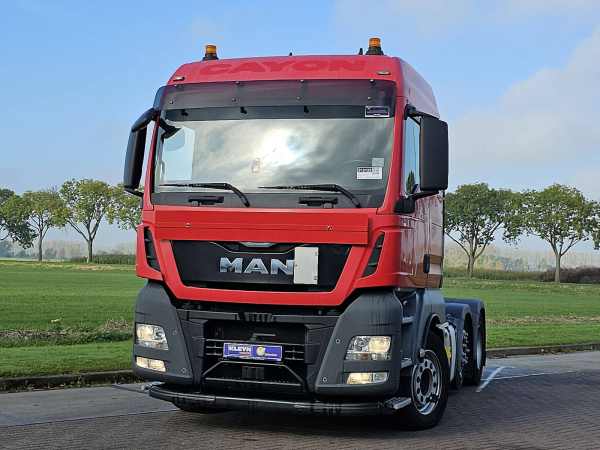 M.A.N. - 26.500 TGX XLX 6X2/4 INTARDER