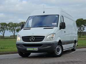 MERCEDES-BENZ - SPRINTER