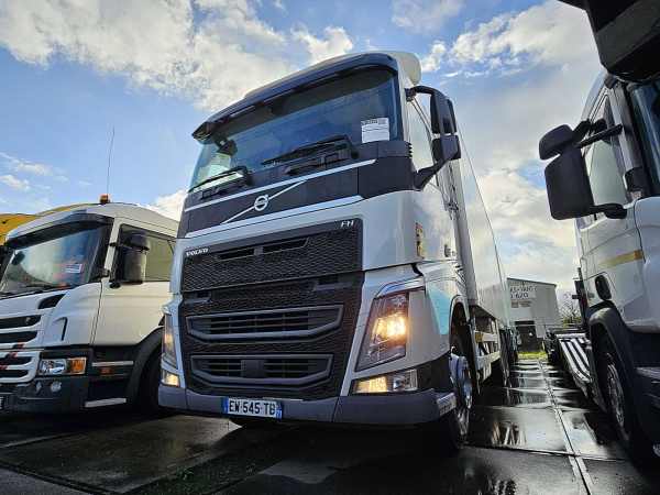 VOLVO - FH 500 Meatrails,Chereau,TK