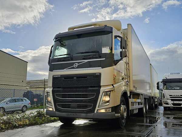 VOLVO - FH 500 Meatrails,Chereau,TK