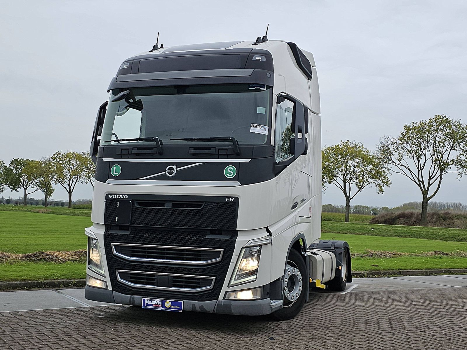 VOLVO - FH 500