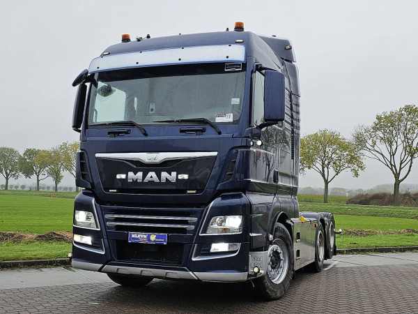 M.A.N. - 28.500 TGX XLX 6X2 BOOGIE