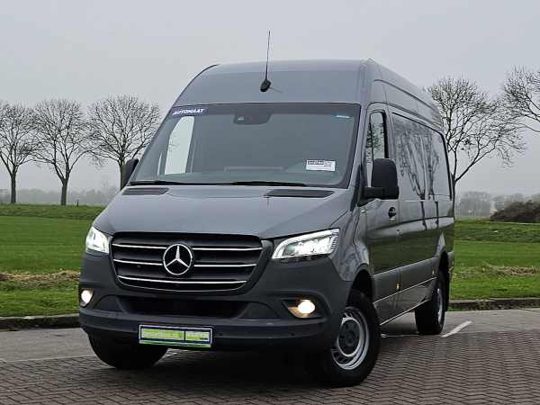 MERCEDES-BENZ - SPRINTER 319