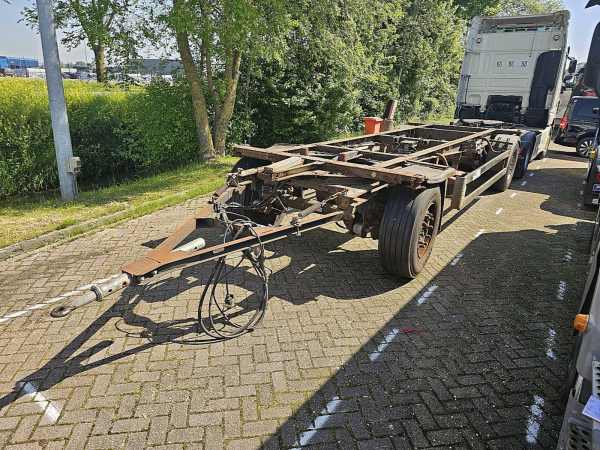 KRONE - LAFETTE