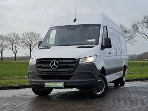 MERCEDES-BENZ - SPRINTER 516