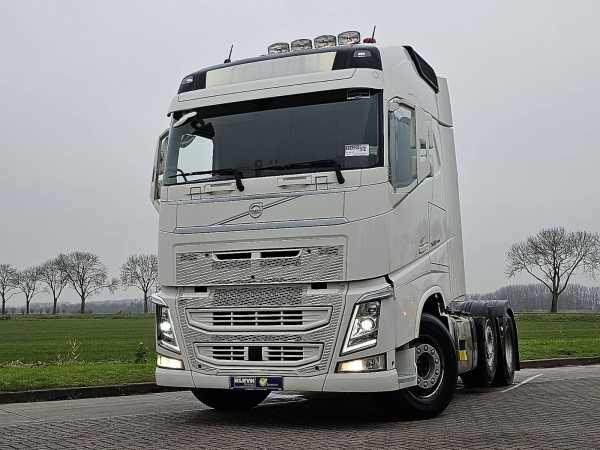 VOLVO - FH 500 6X2 2X TANK 377TKM