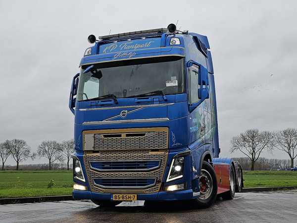 VOLVO - FH 16.660 6X2 BOOGIE XENON