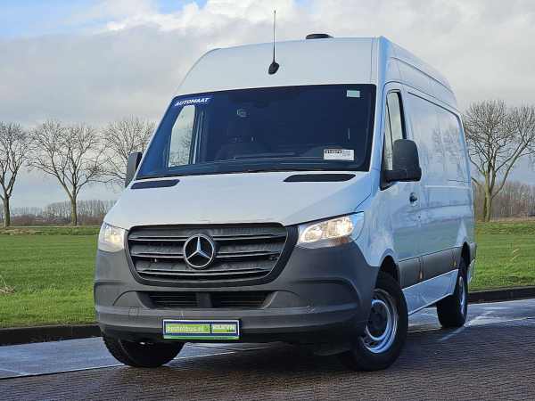 MERCEDES-BENZ - SPRINTER 319