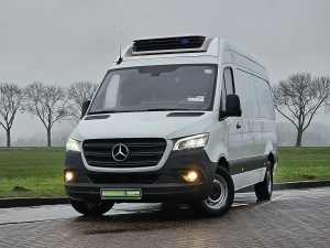 MERCEDES-BENZ - SPRINTER 319