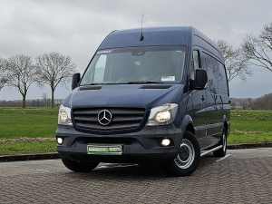 MERCEDES-BENZ - SPRINTER 519