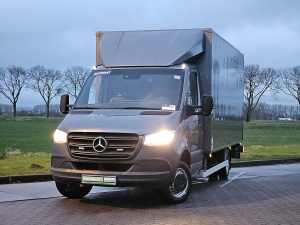 MERCEDES-BENZ - SPRINTER 516