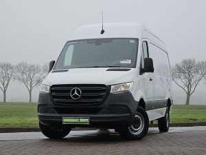 MERCEDES-BENZ - SPRINTER 319