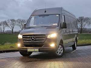 MERCEDES-BENZ - SPRINTER 319