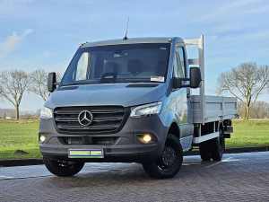 MERCEDES-BENZ - SPRINTER 519