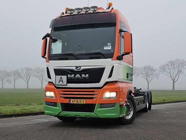 M.A.N. - 26.460 TGX XXL 6X2 VDL S21-62