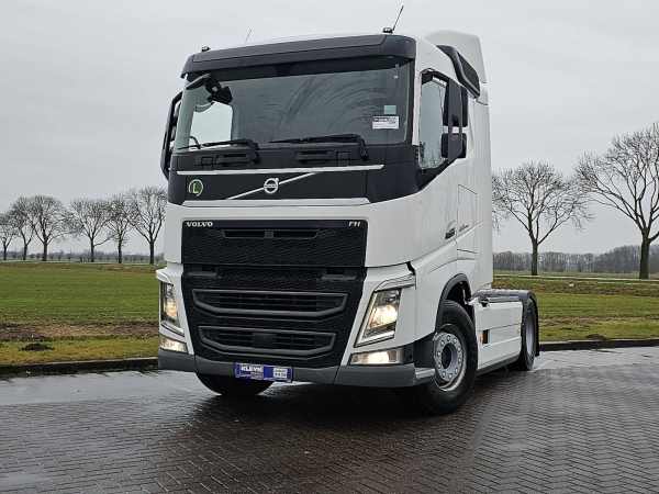 VOLVO - FH 460 LOW ROOF SKIRTS