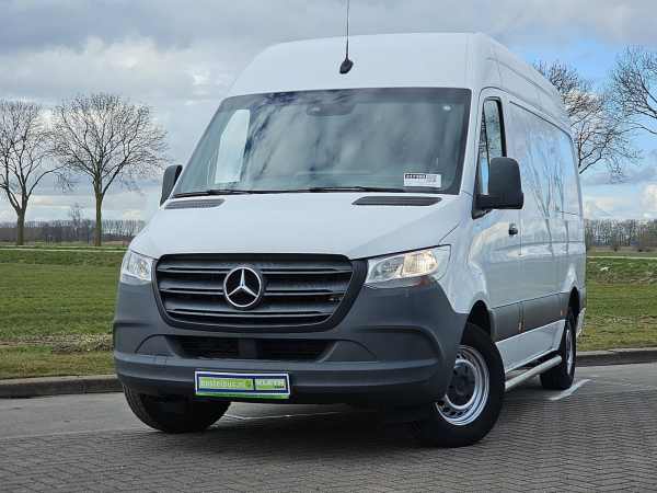 MERCEDES-BENZ - SPRINTER 311