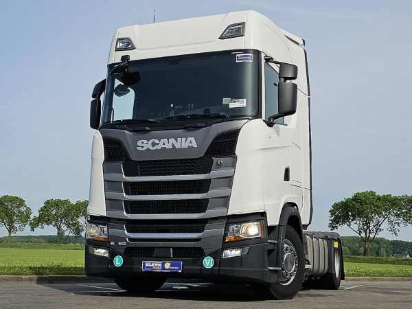 SCANIA - S450