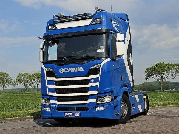 SCANIA - R500