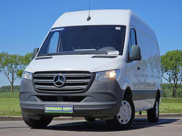 MERCEDES-BENZ - SPRINTER 319