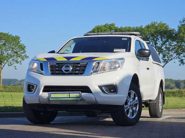 NISSAN - NAVARA