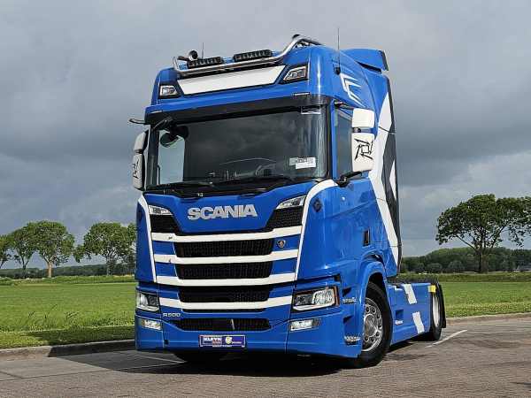 SCANIA - R500