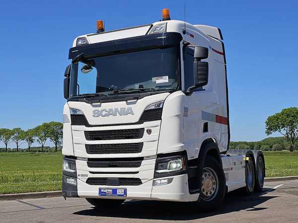 SCANIA - R500