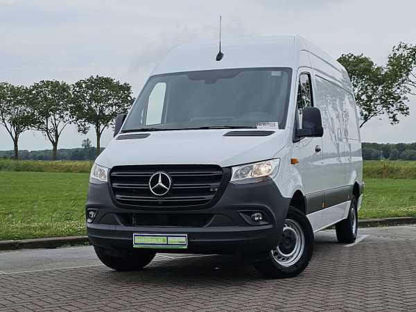 MERCEDES-BENZ - SPRINTER 317
