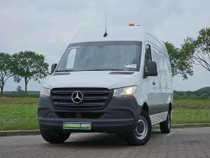 MERCEDES-BENZ - SPRINTER 319