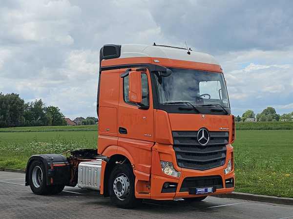 Mercedes-Ｂenz  ACTROS MERCEDES-BENZ 1735 LS - Kleyn Trucks