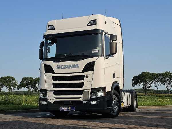 SCANIA - R450