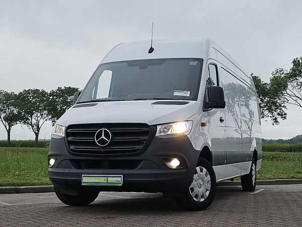MERCEDES-BENZ - SPRINTER 317
