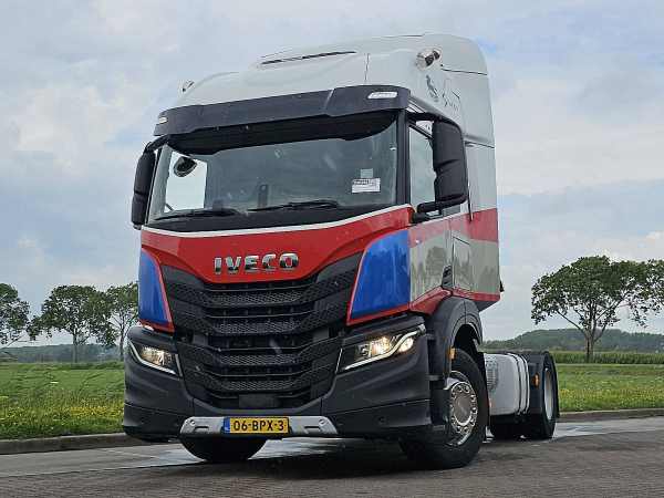 IVECO - S-WAY AT440S36